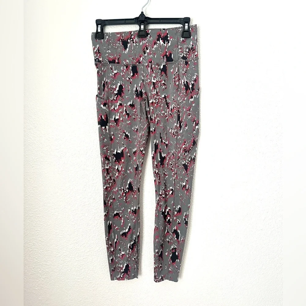 Lululemon Leggings Women’s 6 Gray Fast and Free High Rise Floral Flux 25” Tight